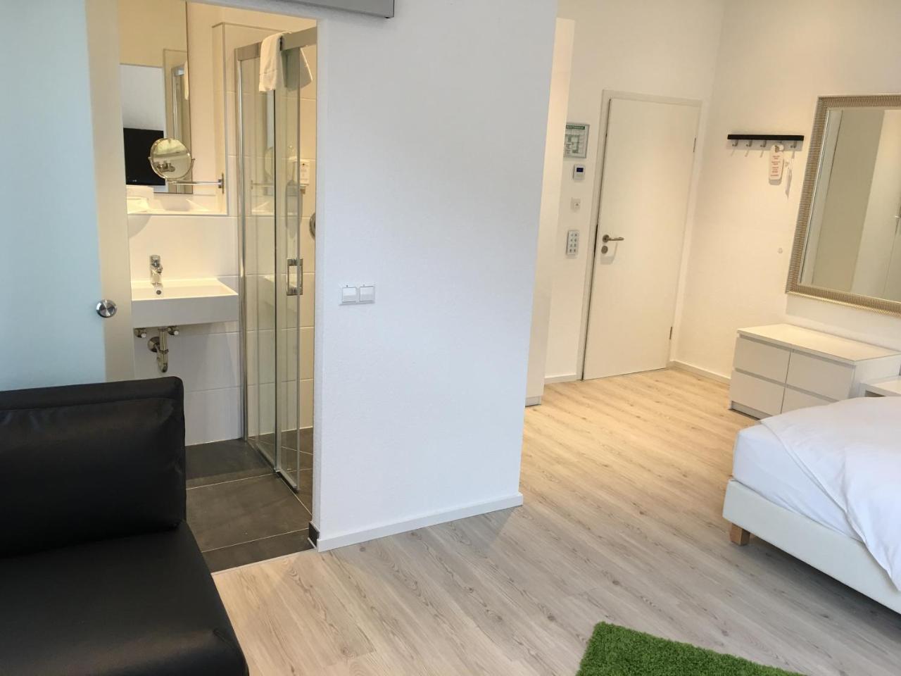 Hotel Barbarossa Karlsruhe Kültér fotó